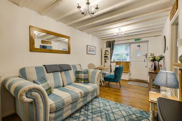 Coachhousebungalow * Grange-over-Sands